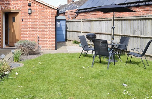 Bacton Cottage | Stepping Stone Cottage