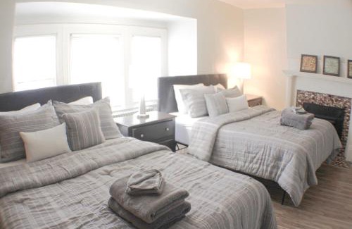 Bloomfield Appartement | Steps Away From Hospital - 2 Queen Bed - City View