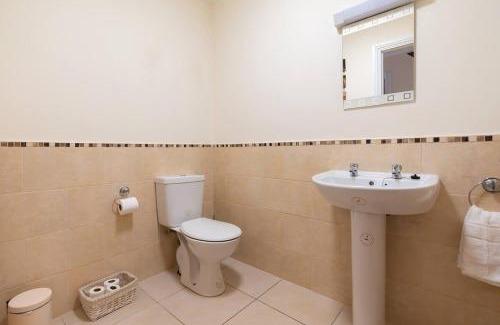 Dingle Maison | Steps from Main Street - Dingle