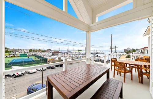 Beach Haven Maison | Steps From Sand and Fun Beach Haven Retreat with Pool