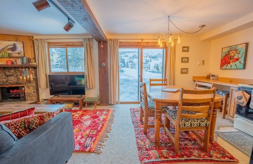 Crested Butte Copropriété | Wooly's Tonic: 2 King Beds, 2 Full Baths. Views, Next to slopes!