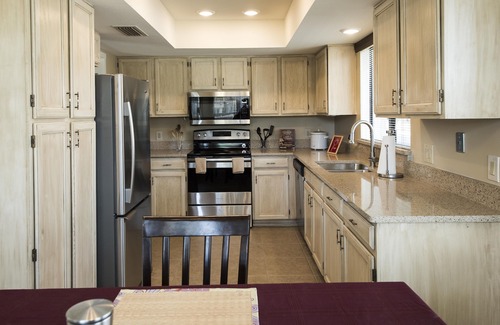 Westbrook Village Maison | Village nouvellement rénové Villagehome dans la communauté Master planifié!