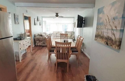 Wells Beach Copropriété | Steps from Wells Beach, Bellevue by the Sea is perfect for your Maine vacation