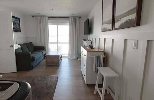 Wells Beach Copropriété | Steps from Wells Beach, Bellevue by the Sea is perfect for your Maine vacation