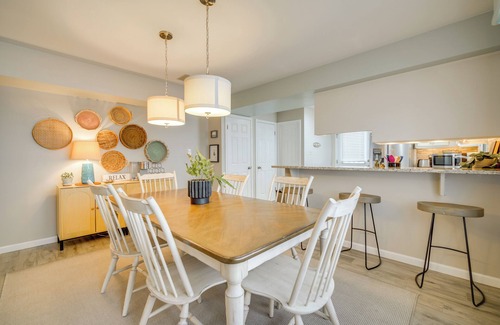 South End Maison | Steps to Beach: Townhome w/ Balcony in Ocean City