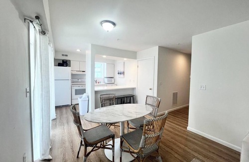 Sussex County Copropriété | Steps to Beach, Boardwalk & More! Cozy 2BR/2BA Condo with Ocean Views!