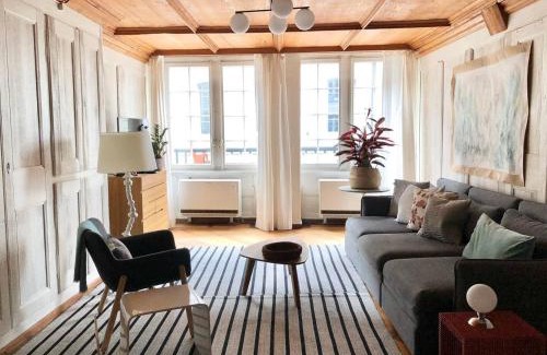 Old City of Bern Appartement | Steps To Bern's Best Historic Sites!
