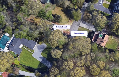 Hampton Bays Maison | Steps to Private Beach