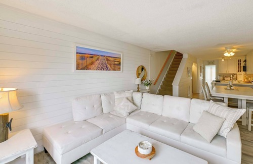 Dewey Beach Copropriété | Steps to Rehoboth Bay Marina! Condo w/ Pool Access