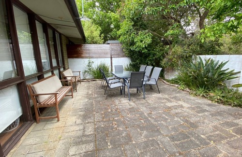 Silverleaves Appartement | 2/61 Chèvrefeuille Grove, Silverleaves