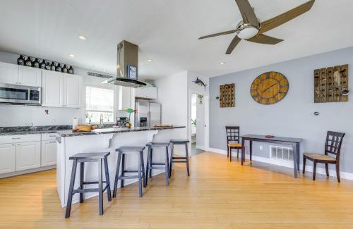 York Beach Maison | Steps to Short Sand Beach Retreat with Game Room!