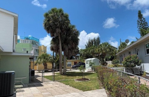 Siesta Key Village Appartement | Steps to the ⭐ Beach, Short Walk to the Village