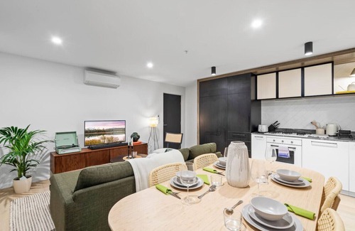 Abbotsford Appartement | Steps to the River, Minutes to the City