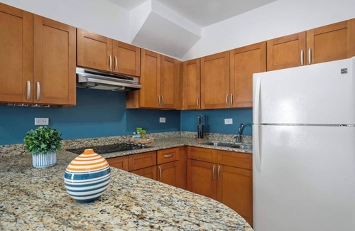 Eleanor Roosevelt Appartement | Steps to the Sand | On-site Parking | by Otium