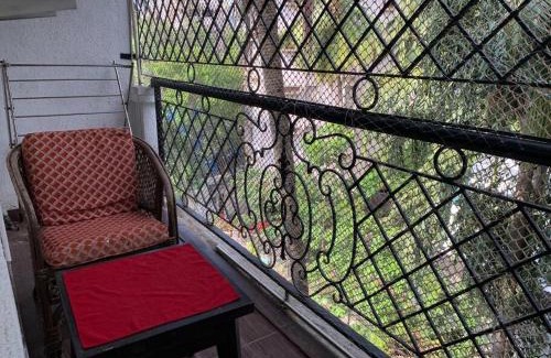 Pali Hill Appartement | Sterling 401, off Carter Road, Bandra West by Connekt Homes