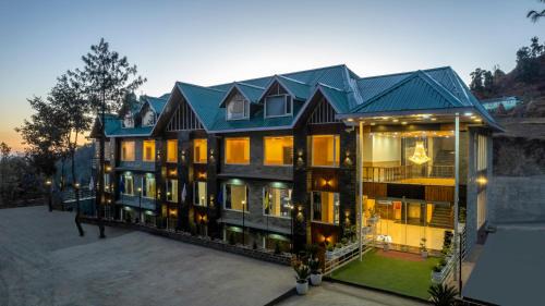 Shimla Station Balnéaire | Sterling Shivalik Chail