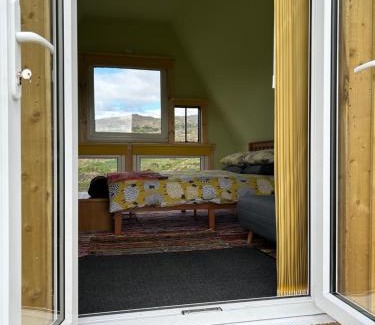 Lochcarron Appartement | sterlochy cabin off grid