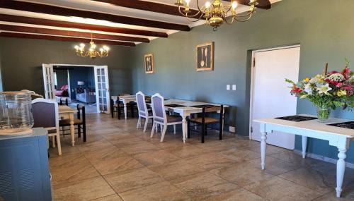 Still Bay Cabine | Stilbaai River Lodge