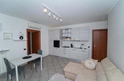 Trecate Appartement | Stile e comfort!