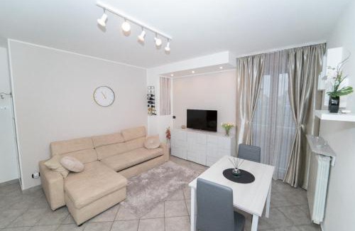 Trecate Appartement | Stile e comfort!