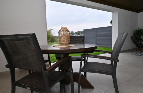 Oberdorla Appartement | Stilvolle & ruhige Ferienwohnung mit Terrasse & Garten