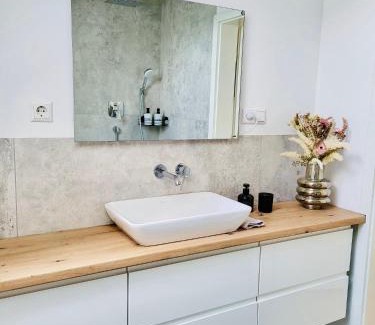 Wiedenbruck Appartement | Stilvolle Studiowohnung mit Sonnenterasse