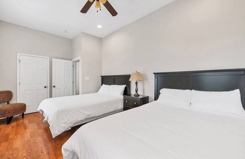 St. Louis Hôtel | STL, Tower Grove, 2-Story Townhome - B