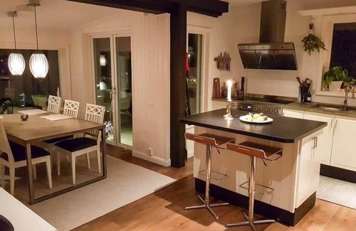 Varmdo Maison | STO721 Värmdö - Sveavägen 11