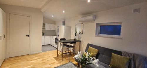 Spanga - Tensta Appartement | Stockholm Guest House