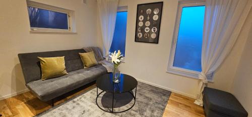 Spanga - Tensta Appartement | Stockholm Guest House