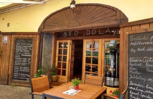 Karlstejn Appartement | Stodola-soukromý apartmán pro dva s venkovní vířivkou