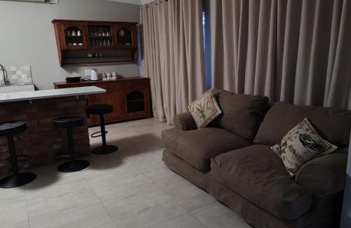 Komatipoort Maison | Stoep Cafe Guest House