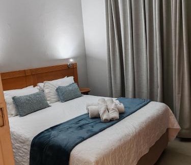 Komatipoort Maison | Stoep Cafe Guest House