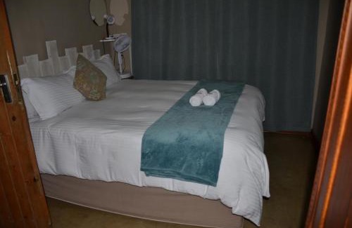 Komatipoort Maison | Stoep Cafe Guest House