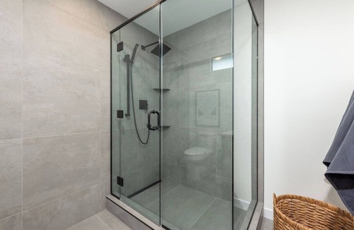 Waterford Cabine | STOKE Luxury Cabin 2 with Epic Views