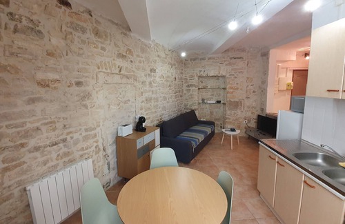 Barjac Appartement | Appartement en pierre au coeur de Barjac