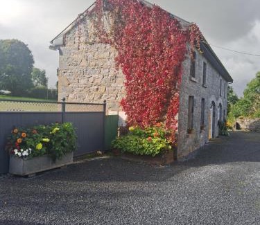 Athenry Appartement | Stone Barn Cottage In Galway Countryside