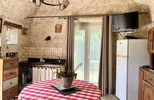 Cervione Maison | Stone casetta 3km from the sea near the port of taverna and moriani beach