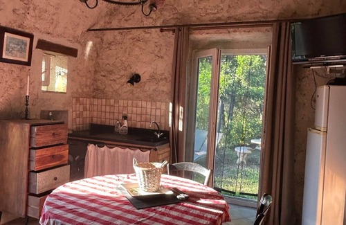 Cervione Maison | Stone casetta 3km from the sea near the port of taverna and moriani beach