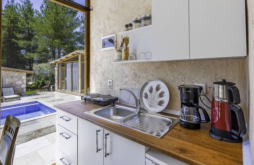 Kas Maison | Stone Flat w Pool and Garden in Antalya
