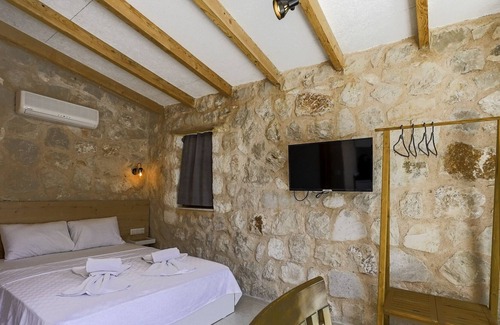 Kas Maison | Stone Flat w Pool and Garden in Antalya