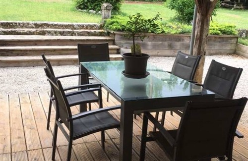 Saint-Caprais-de-Lerm Maison | Maison en pierre avec piscine
