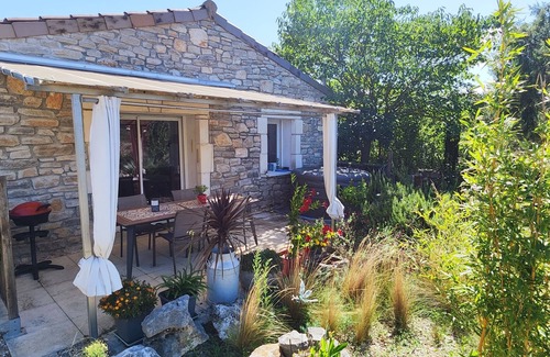 Orgnac-l'Aven Maison | Loue maison en pierre indépendante sud Ardèche