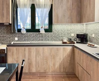 Edessa Appartement | Stone House - Bike Friendly Home