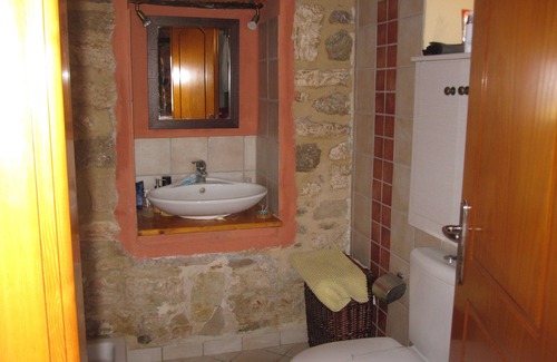 Evrostina Maison | Stone House by the sea