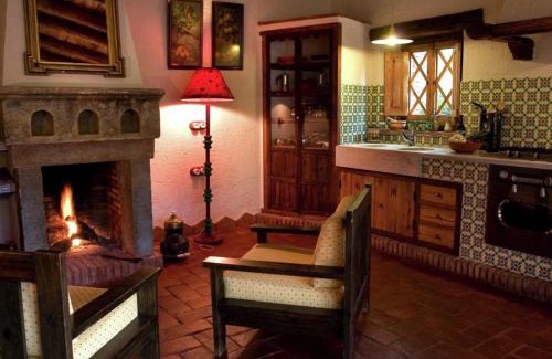 Alajar Maison | Stone House in Alájar near Gruta de las Maravillas