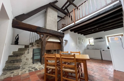 Thoree-les-Pins Maison | Stone House in Sarthe with Historic Chapel