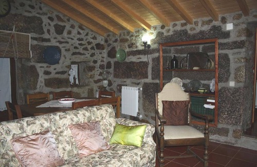 Viseu Cottage | Maison en pierre à Viseu