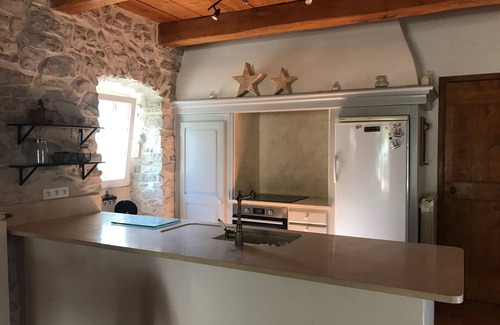 Fons-sur-Lussan Maison | Maison en pierre avec piscine privative proche d'Uzès