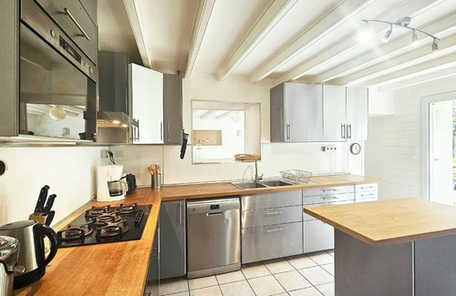 Le Mazeau Maison | Maison en pierre avec jardin pour 8 personnes dans la Venise Verte
